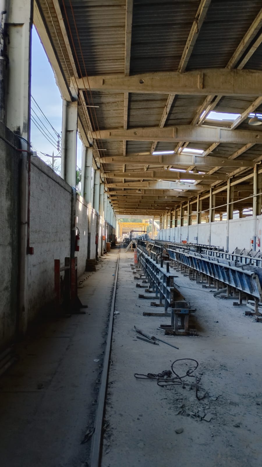 TRILHO 50MM – R$ 160m²